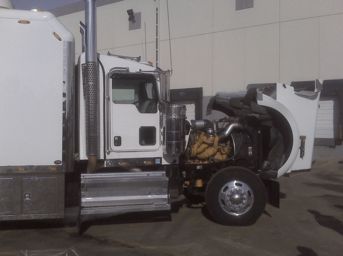 this image shows onsite truck repair in Thousand Oaks, CA